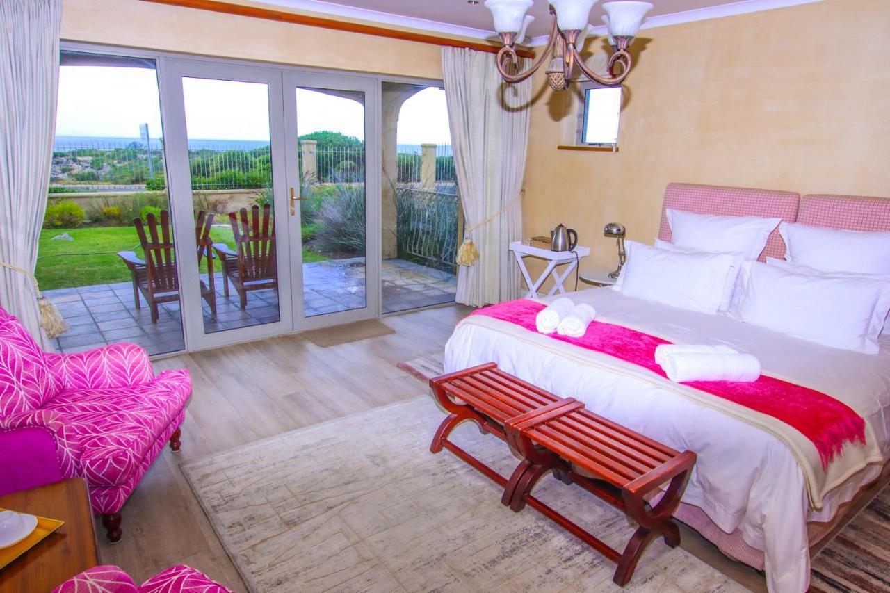 On The Cliff Guest House Херманус Экстерьер фото